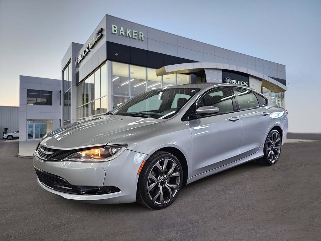 Used 2015 Chrysler 200 S w/ Navigation & Sound Group I FWD image 1