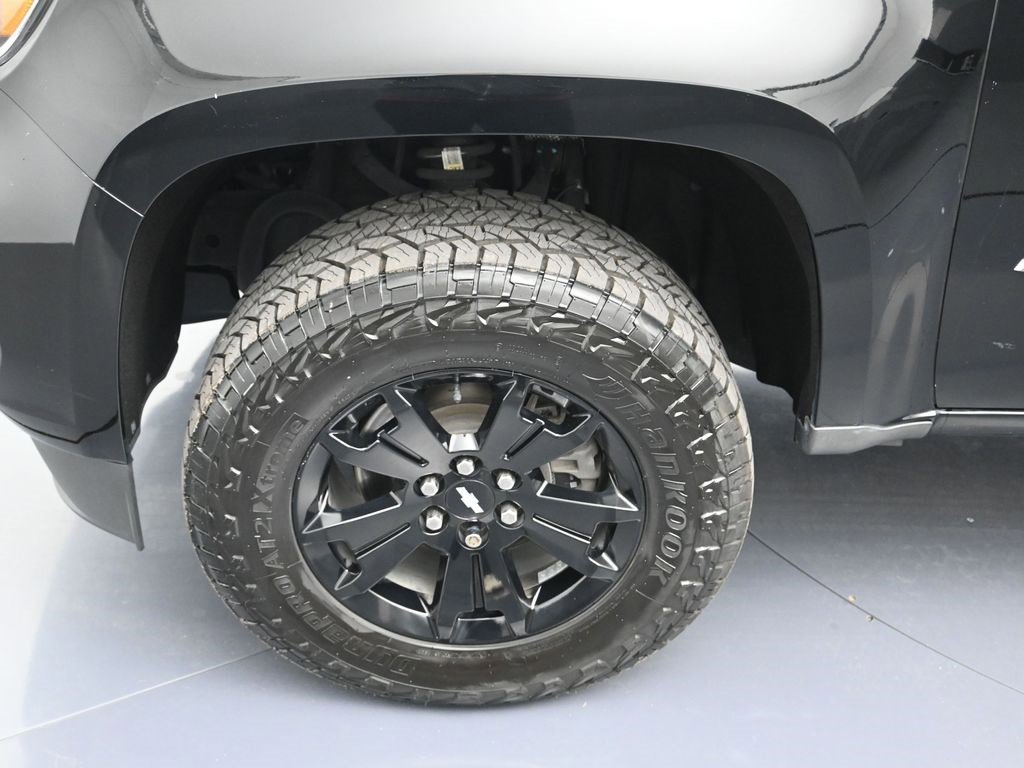 Certified 2021 Chevrolet Colorado Z71 w/ Z71 Midnight Edition image 9