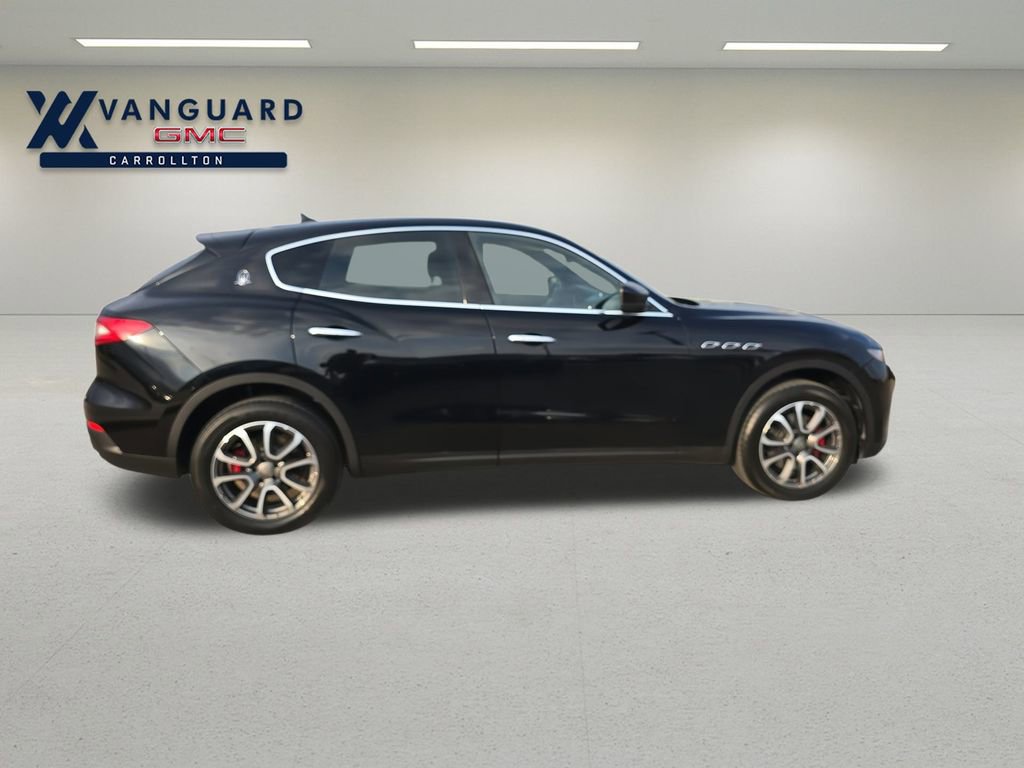Used 2018 Maserati Levante image 7