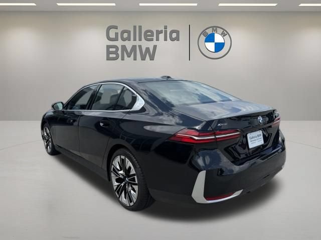 Used 2026 BMW 540i xDrive AWD/4WD image 8