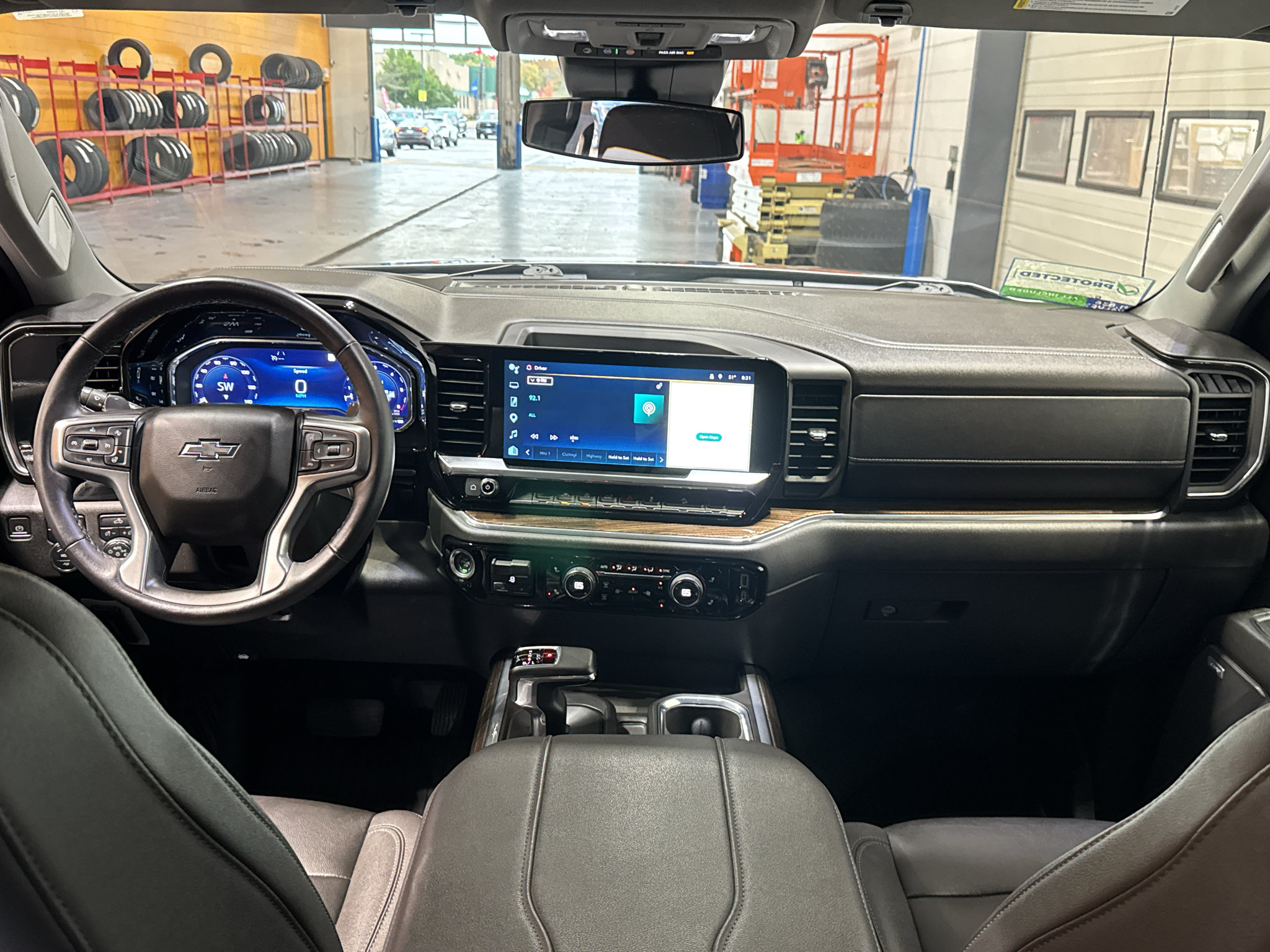 Used 2023 Chevrolet Silverado 1500 RST w/ Convenience Package II AWD/4WD image 16
