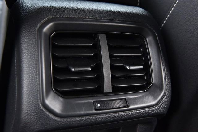 Certified 2023 Volkswagen Taos SE image 22