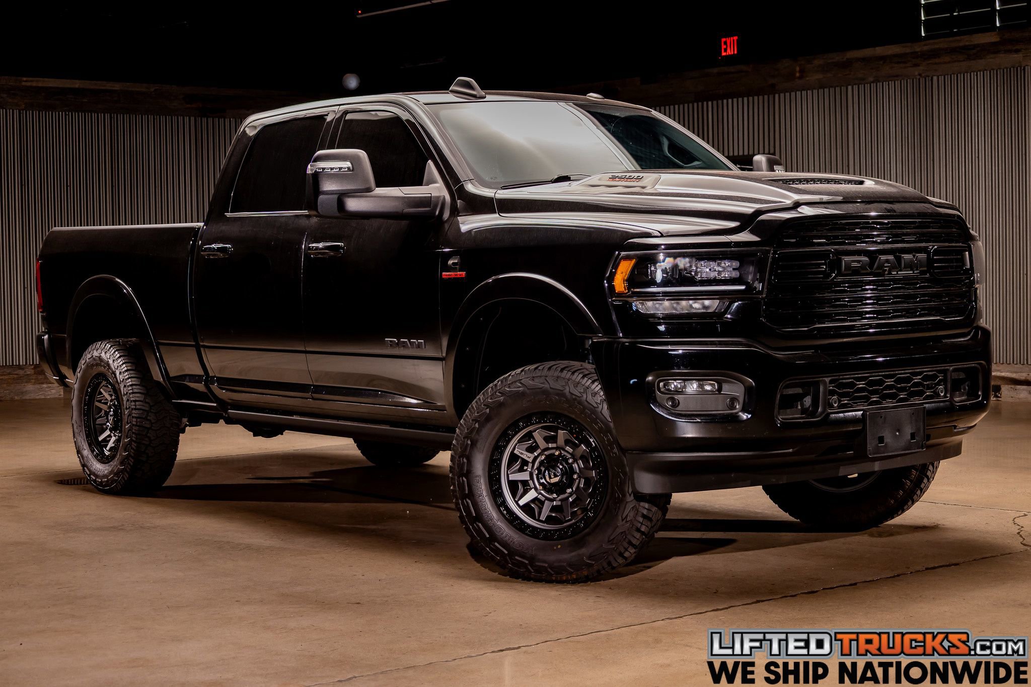 Used 2023 RAM 2500 Limited image 1