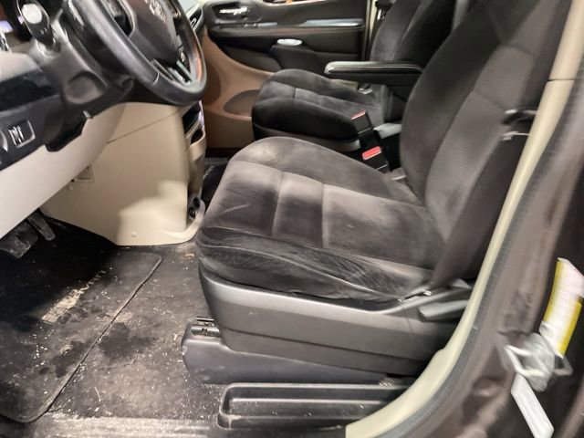 Used 2014 Dodge Grand Caravan SE image 12