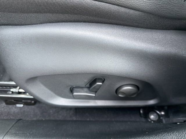 New 2026 Jeep Compass Latitude AWD/4WD image 23