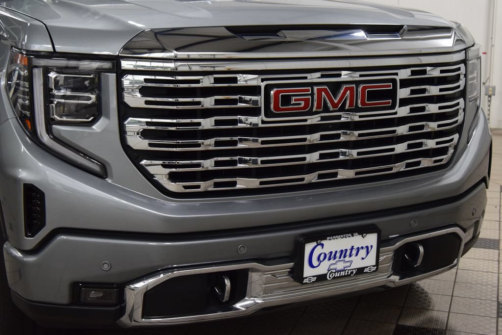 Used 2024 GMC Sierra 1500 Denali w/ Denali Reserve Package AWD/4WD image 13