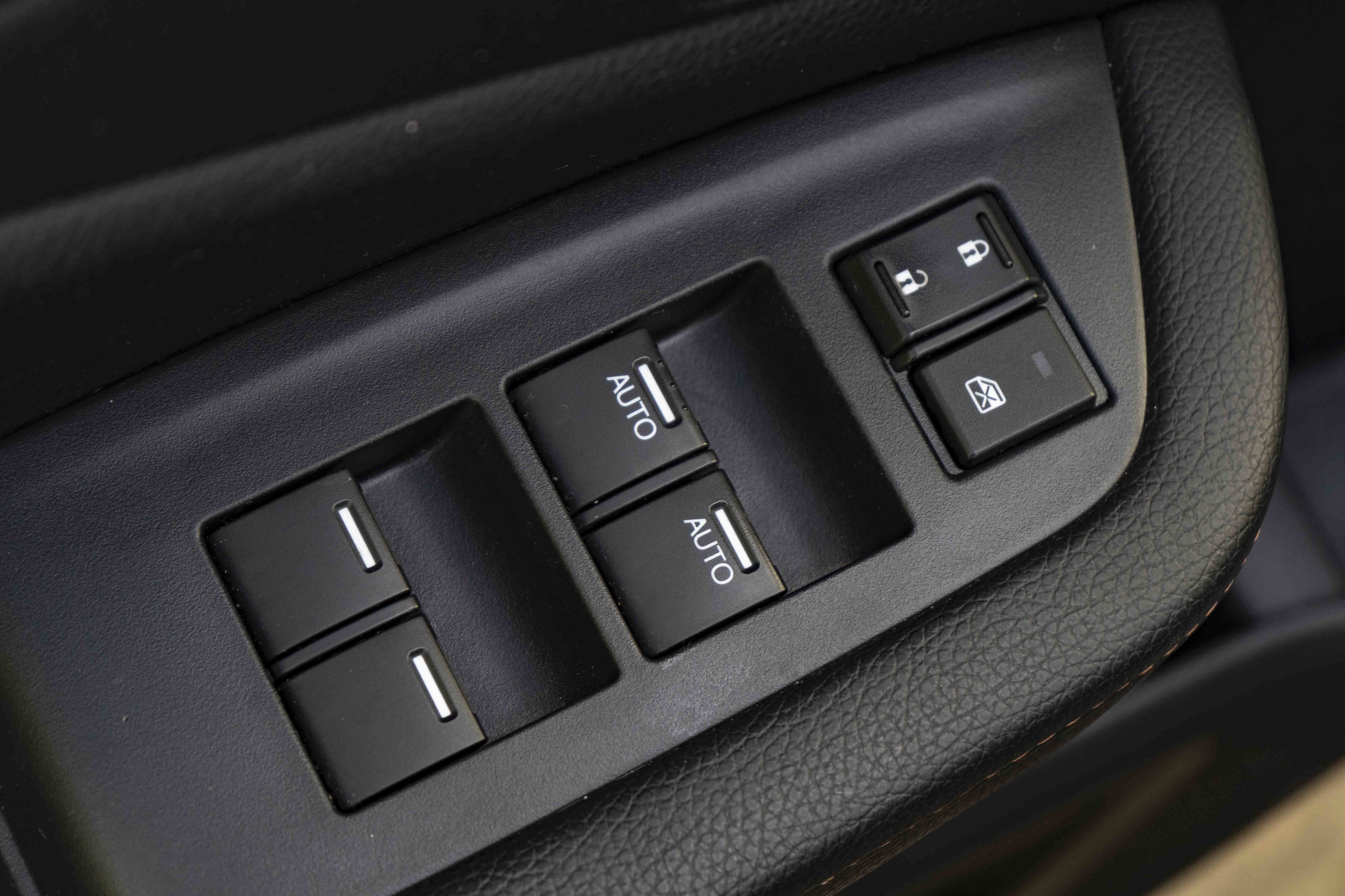 Certified 2022 Honda Passport TrailSport image 37