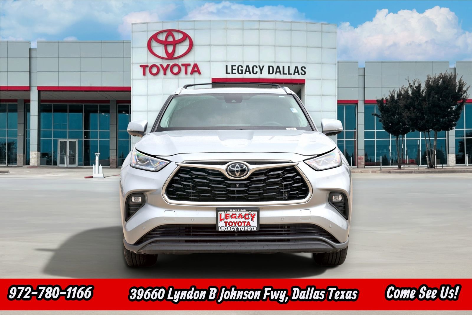 Used 2024 Toyota Highlander Limited AWD/4WD image 5