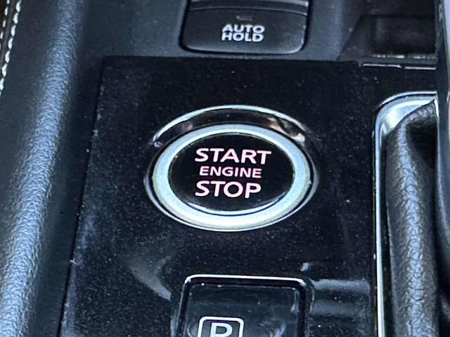 Used 2023 Nissan Kicks SR w/ SR Premium Package image 21