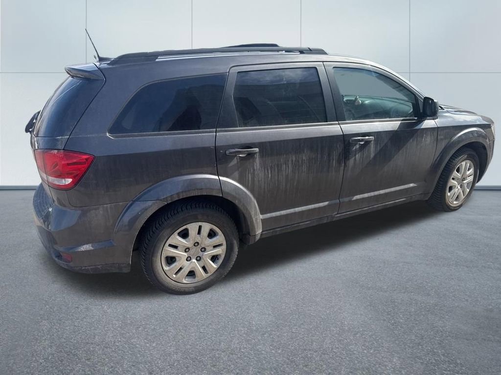 Used 2019 Dodge Journey SE image 10