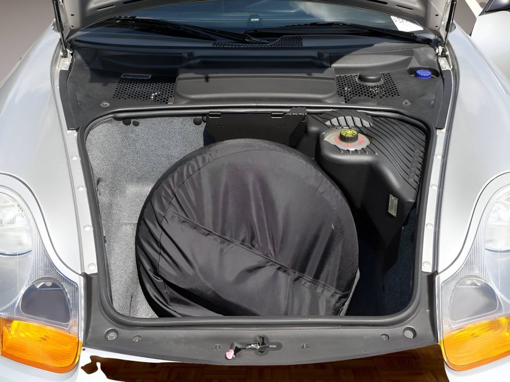 Used 2000 Porsche Boxster S RWD image 16
