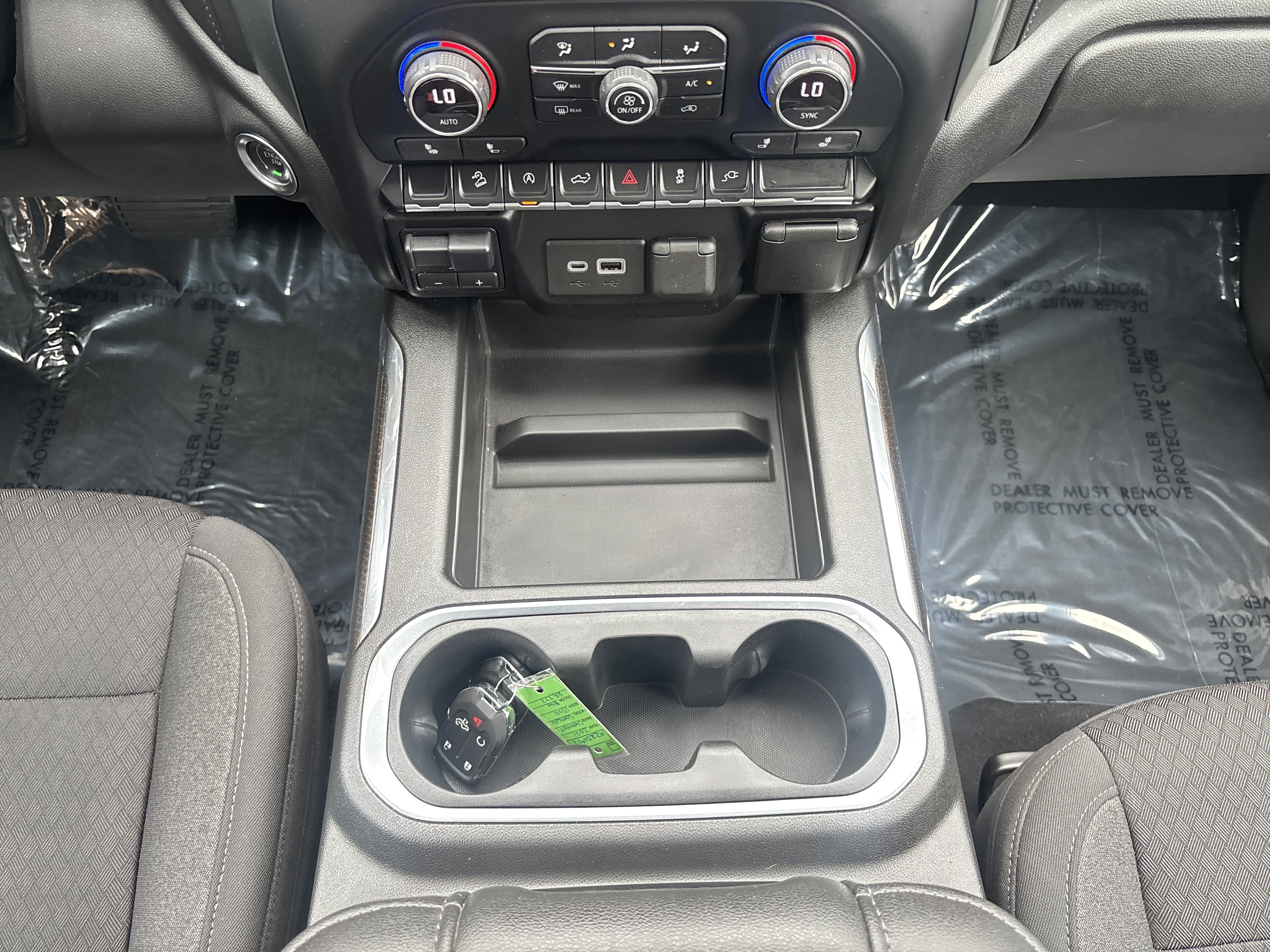 Used 2021 Chevrolet Silverado 1500 LT Trail Boss w/ Convenience Package II AWD/4WD image 11