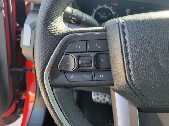 Used 2024 Toyota Tacoma TRD Sport w/ TRD Sport Premium Package AWD/4WD image 11
