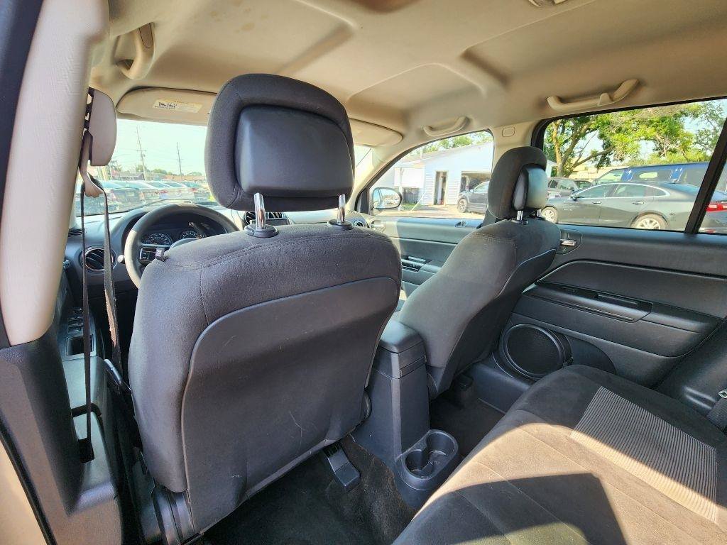 Used 2015 Jeep Compass Sport w/ Power Value Group AWD/4WD image 18
