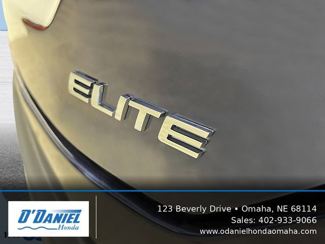 Used 2025 Honda Pilot Elite image 7