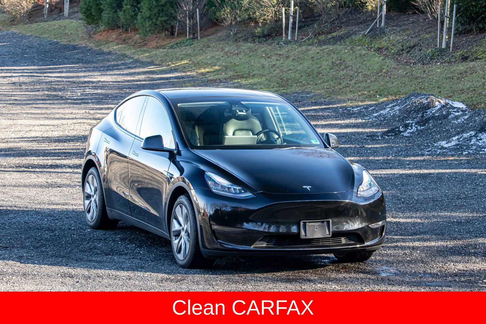 Used 2022 Tesla Model Y Long Range image 12