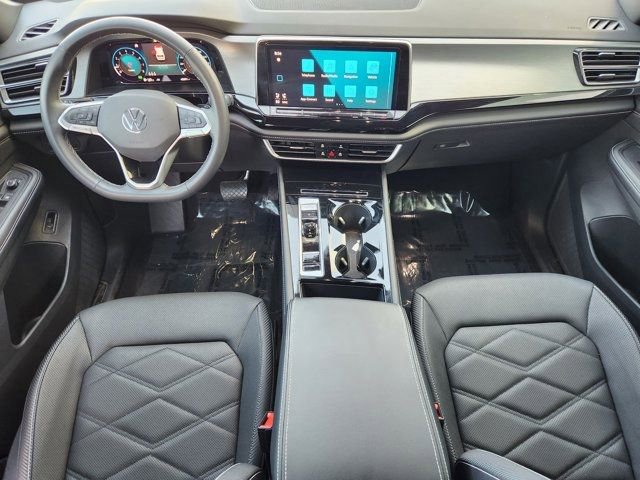 Used 2024 Volkswagen Atlas Cross Sport SE image 27