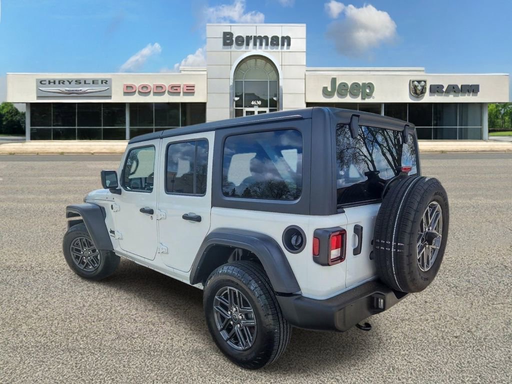 Used 2024 Jeep Wrangler Sport S AWD/4WD image 7