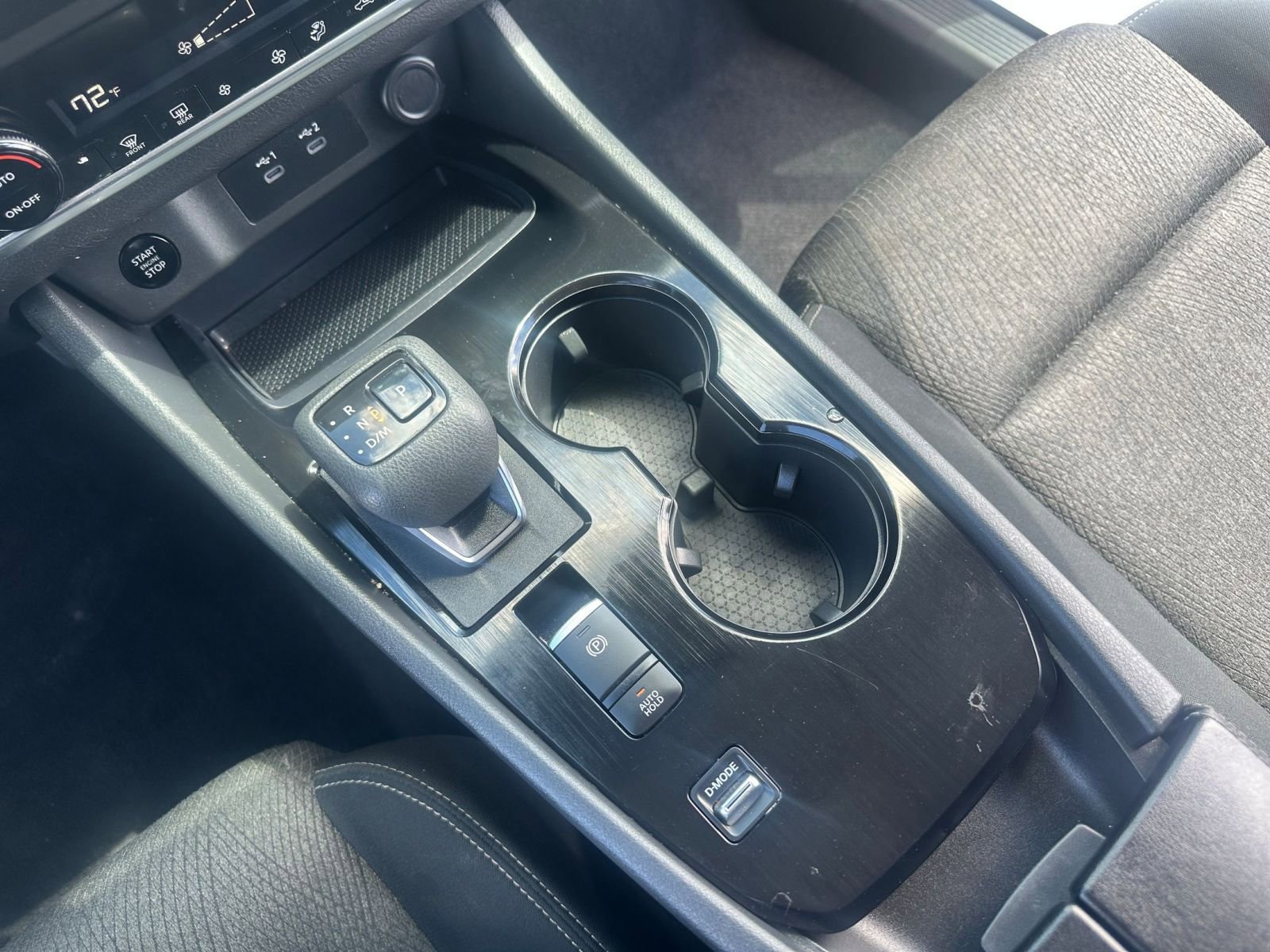 Used 2024 Nissan Rogue SV FWD image 43