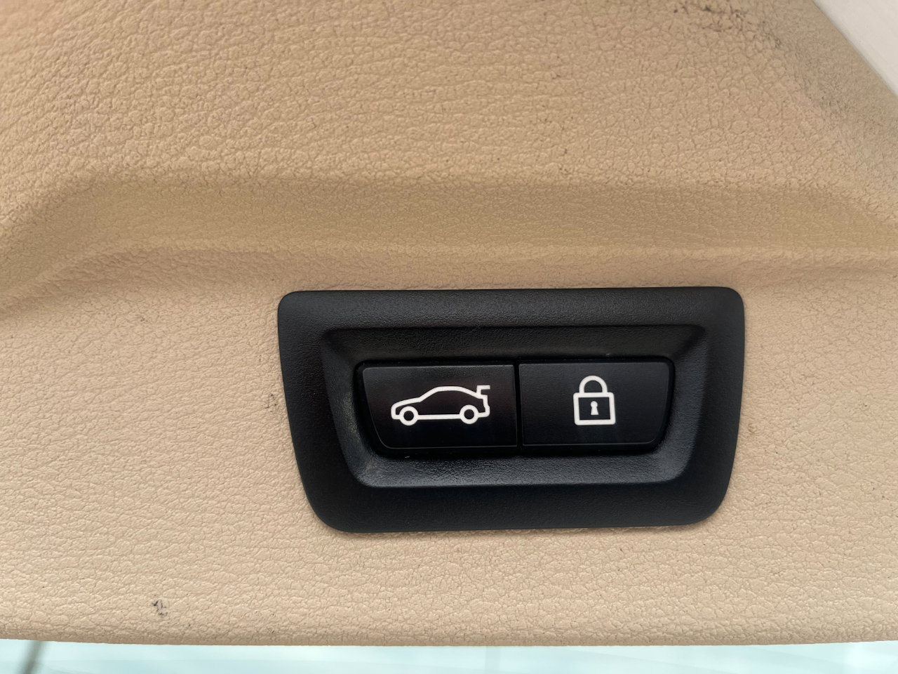 Used 2015 BMW X5 xDrive35i image 18