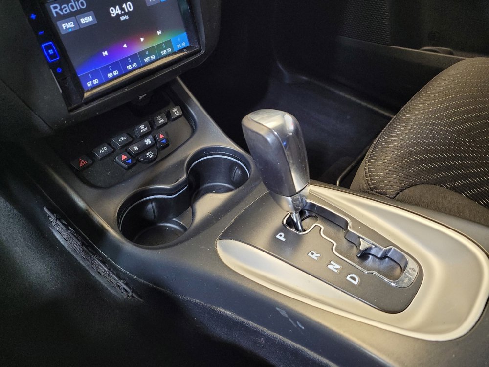 Used 2020 Dodge Journey SE image 26