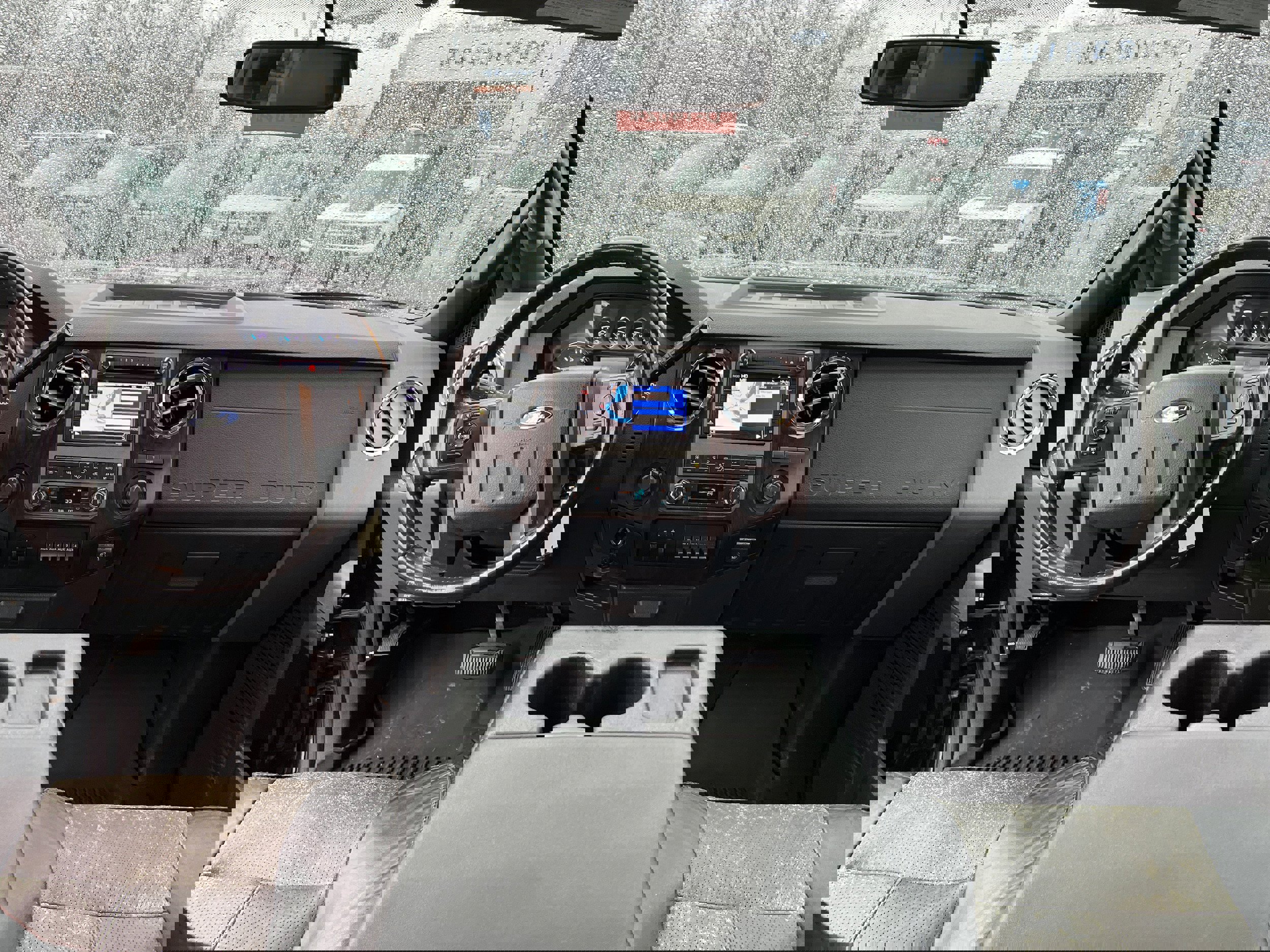 Used 2011 Ford F350 Lariat w/ Lariat Interior Pkg image 16