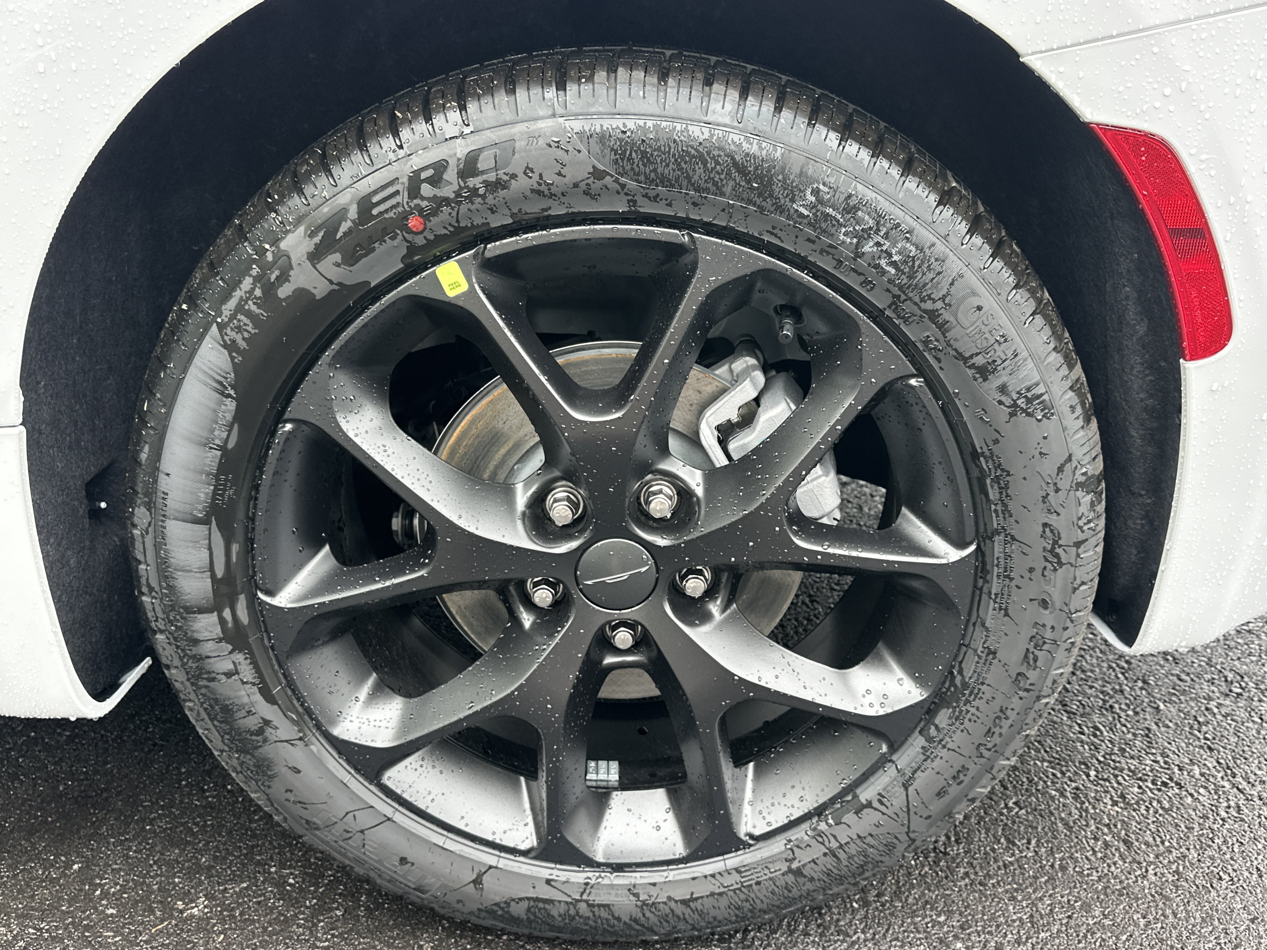 New 2027 Chrysler Pacifica Limited FWD image 34