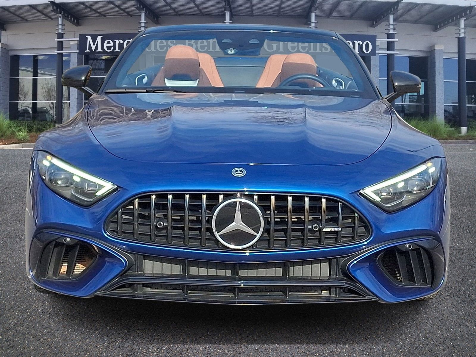 Used 2022 Mercedes-Benz SL 55 AMG 4MATIC image 2