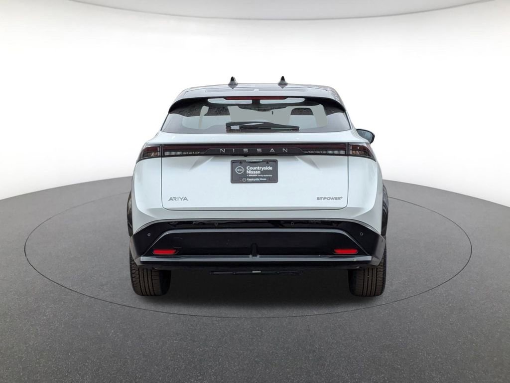 Used 2023 Nissan Ariya FWD image 6