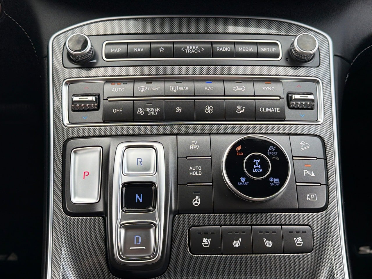 Certified 2023 Hyundai Santa Fe Limited AWD/4WD image 24