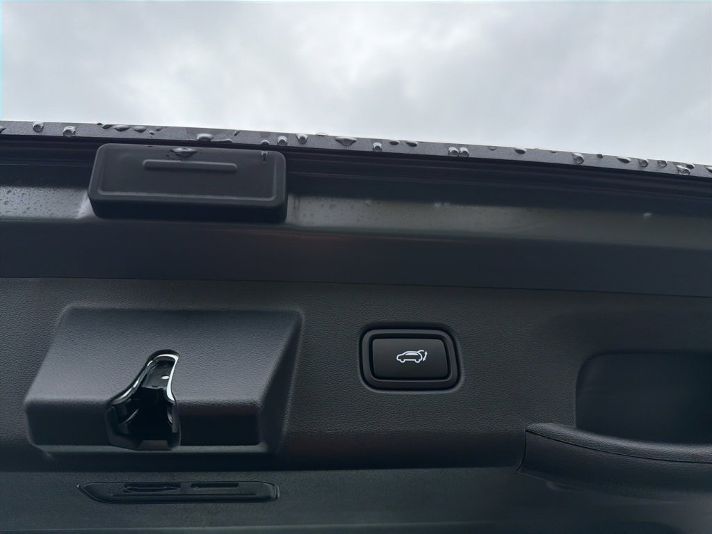 New 2025 Hyundai Tucson SEL image 18
