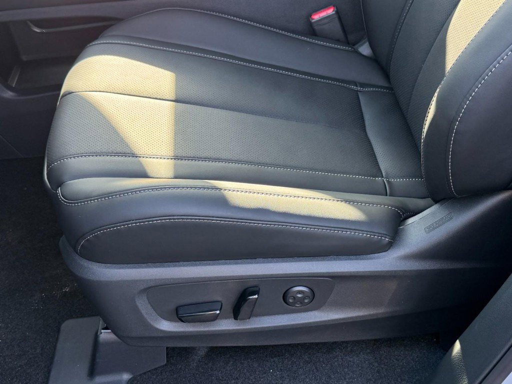 New 2026 INFINITI QX60 Luxe w/ Cargo Package image 17