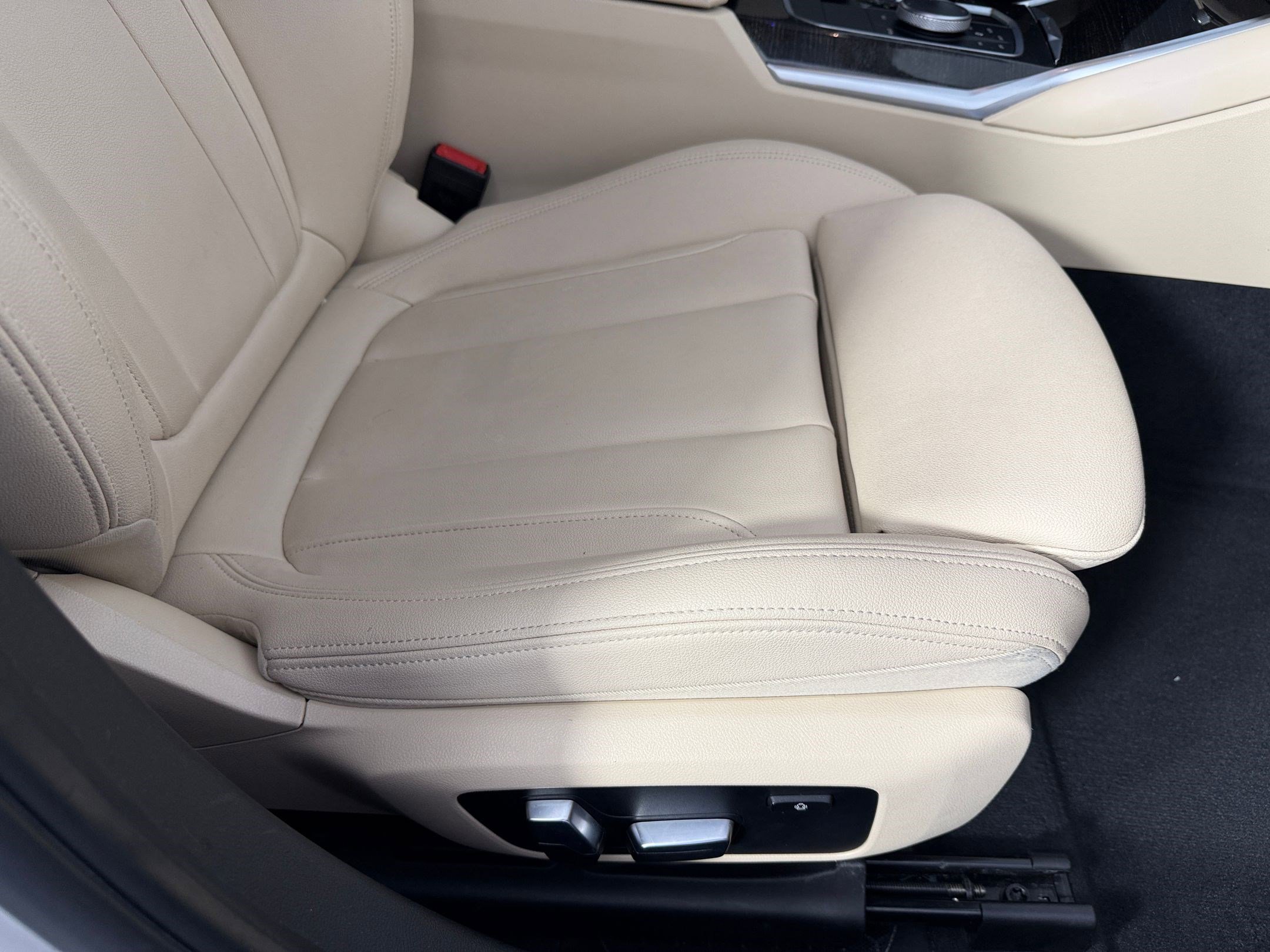 Used 2020 BMW 330i Sedan RWD image 35
