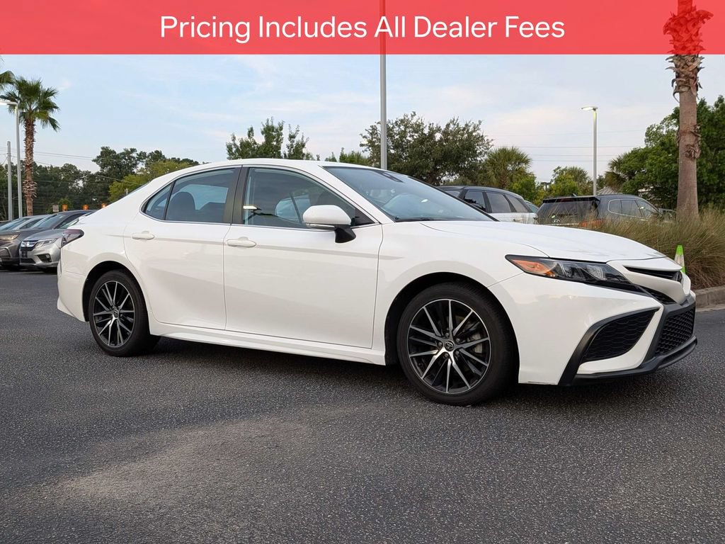 Certified 2023 Toyota Camry SE FWD image 2