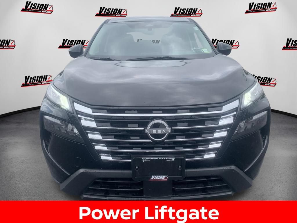 Certified 2026 Nissan Rogue SV AWD/4WD image 7