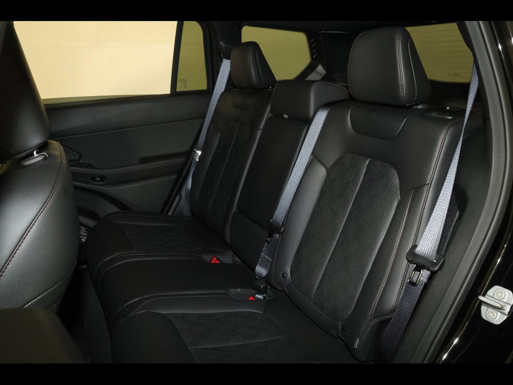 New 2026 Jeep Cherokee Overland w/ Advanced Pro Tech Group AWD/4WD image 21