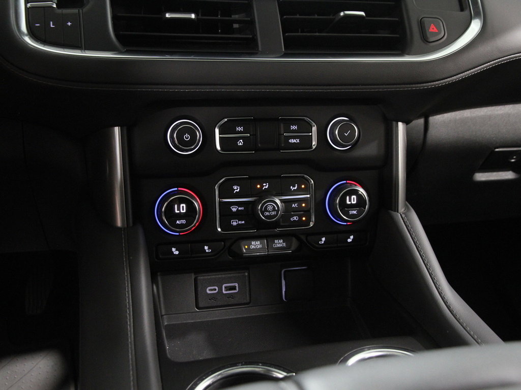 Certified 2023 Chevrolet Tahoe Z71 w/ Luxury Package image 16