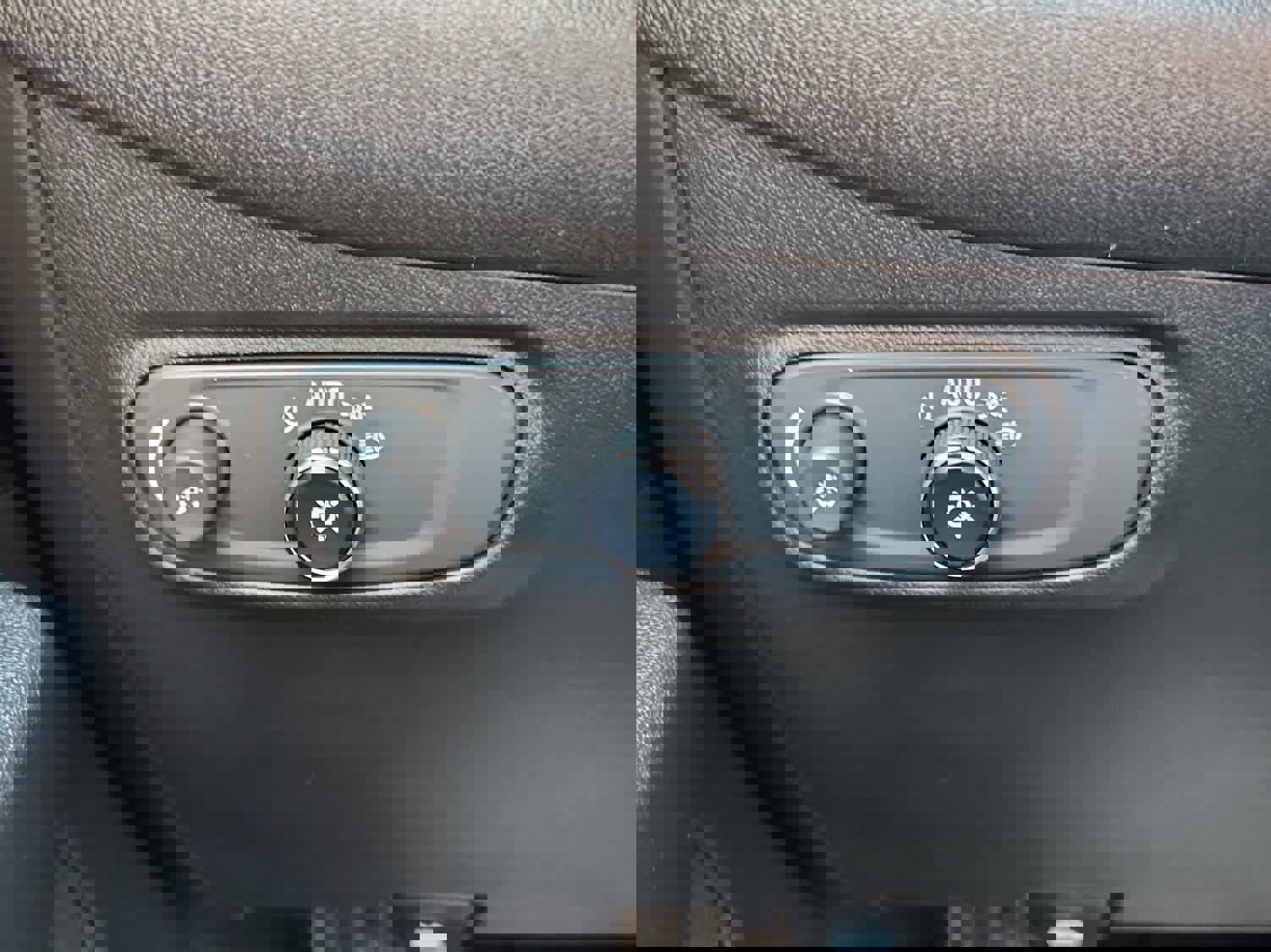 Used 2022 Chevrolet Equinox LT image 17