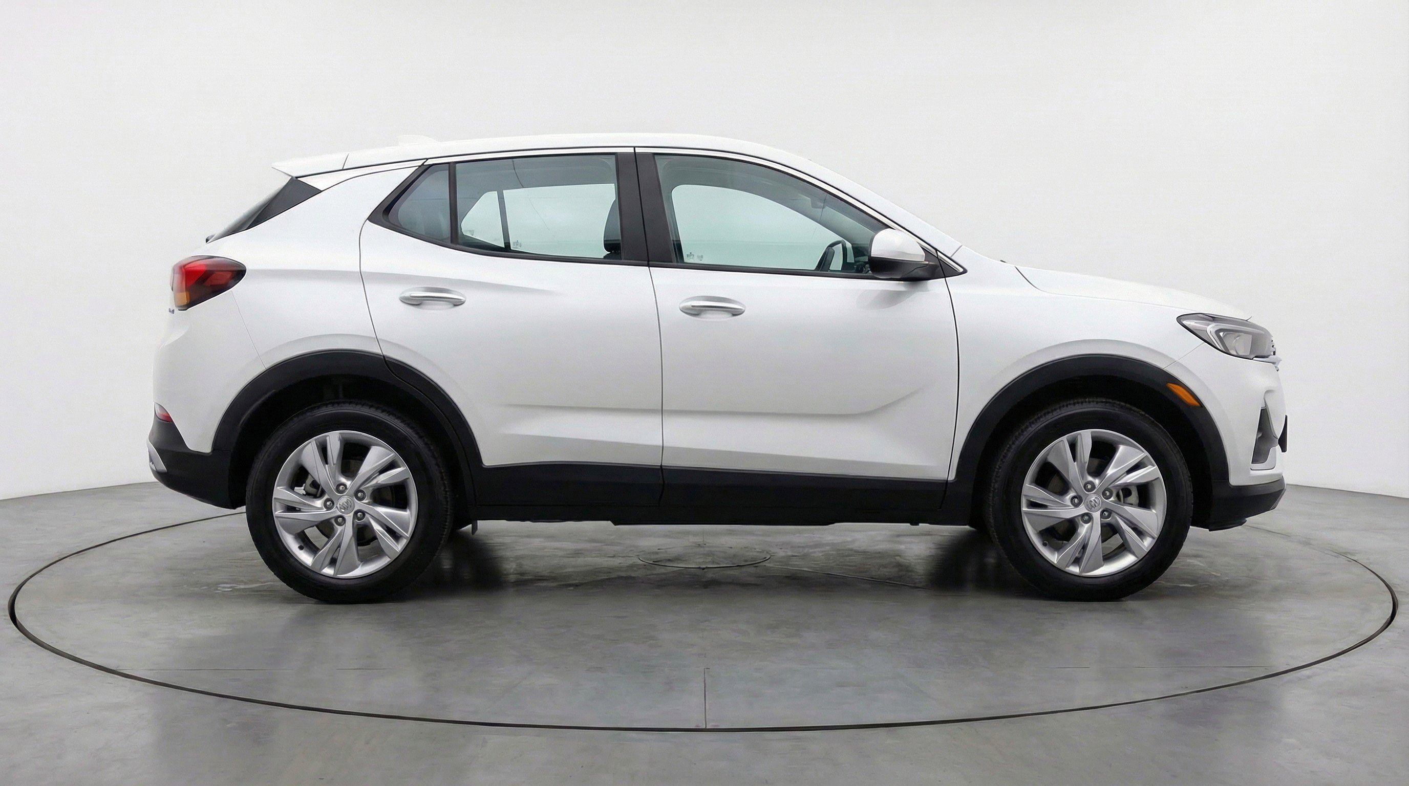 Used 2025 Buick Encore GX Preferred image 11