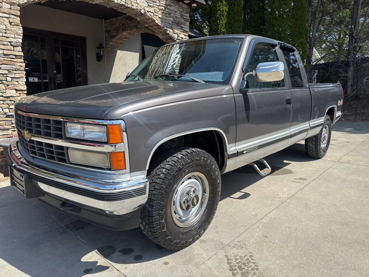 Used 1992 Chevrolet Silverado 2500 4x4 Extended Cab image 2