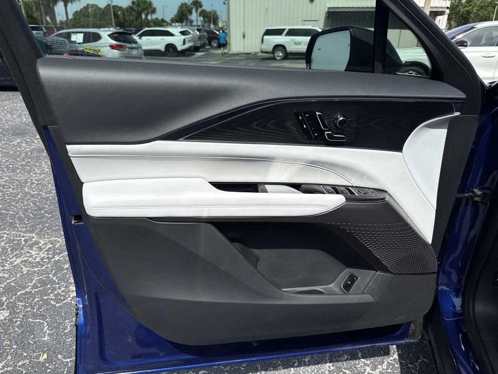 New 2026 Cadillac Lyriq Sport RWD image 18