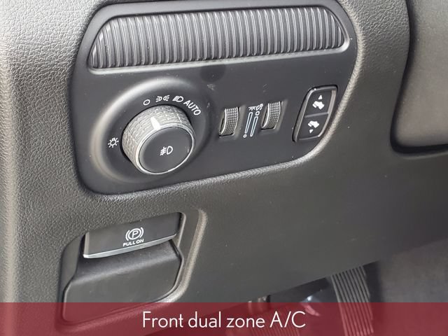 Used 2024 Jeep Wagoneer Series II w/ Flexible Seating Group AWD/4WD image 16