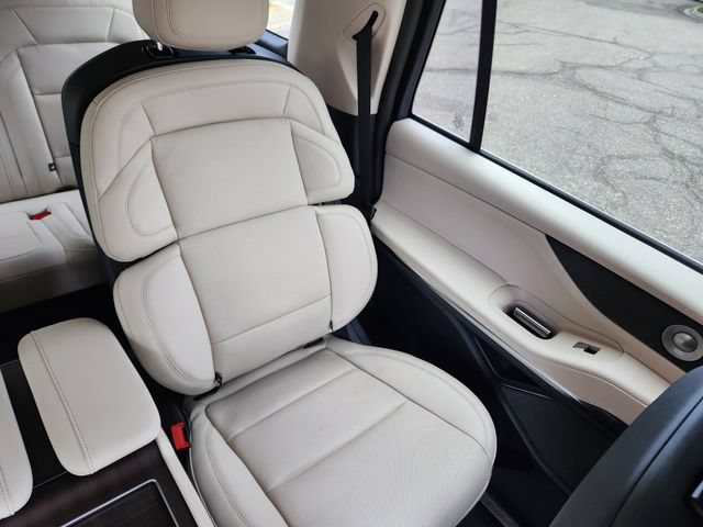 New 2027 Lincoln Navigator Reserve AWD/4WD image 15