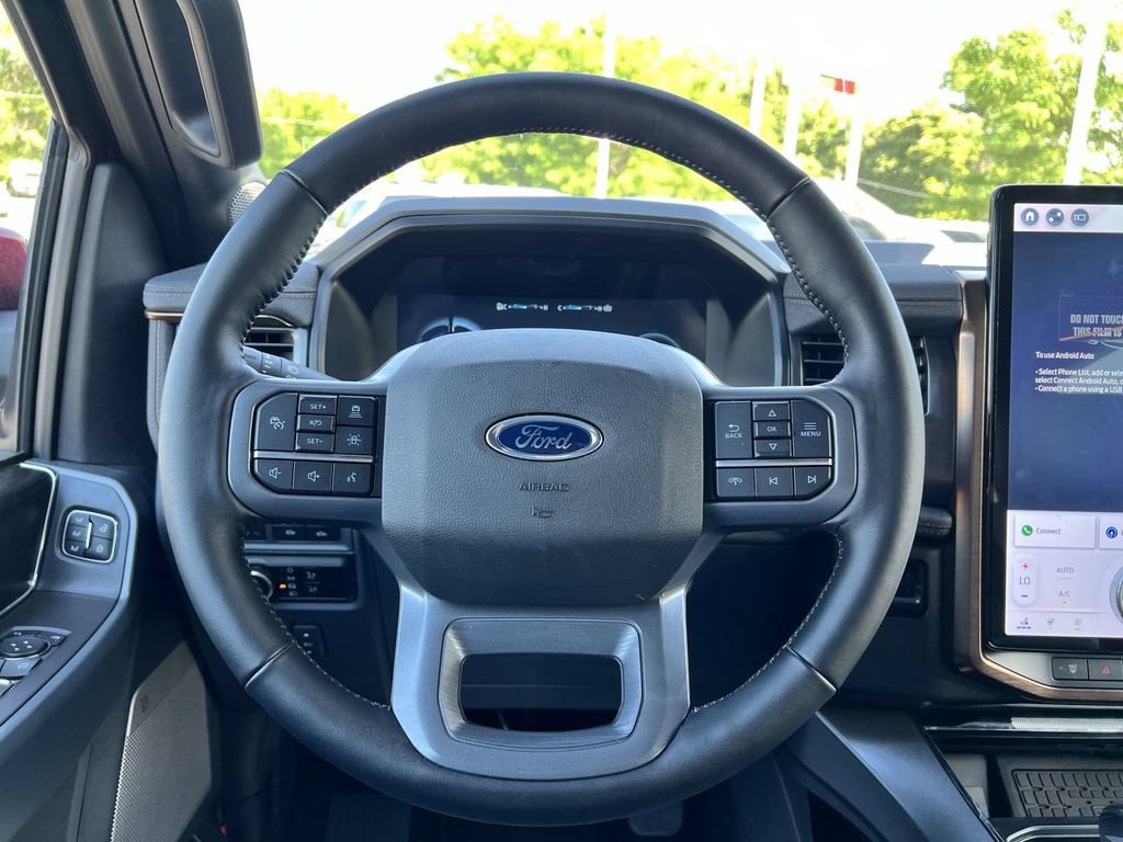 New 2023 Ford F150 Lightning Lariat AWD/4WD image 15