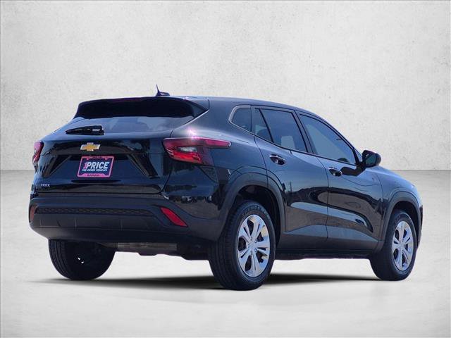Used 2024 Chevrolet Trax LS FWD image 5
