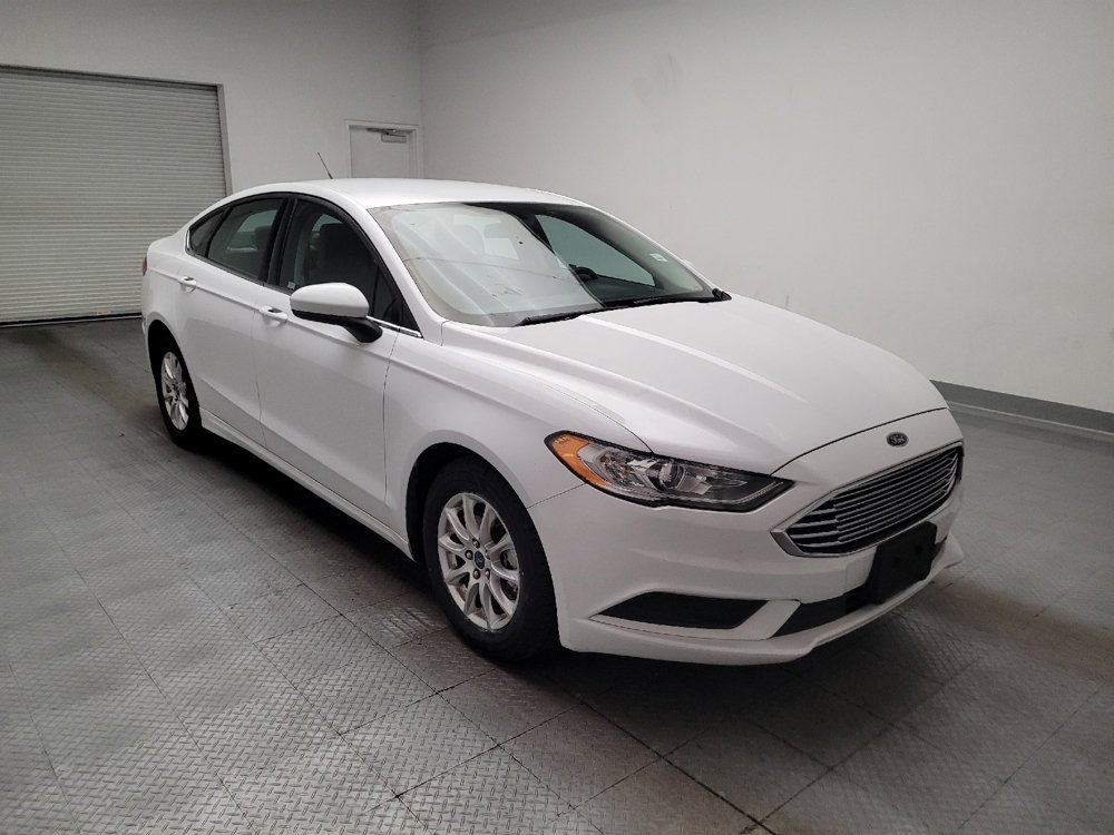 Used 2017 Ford Fusion S FWD image 13