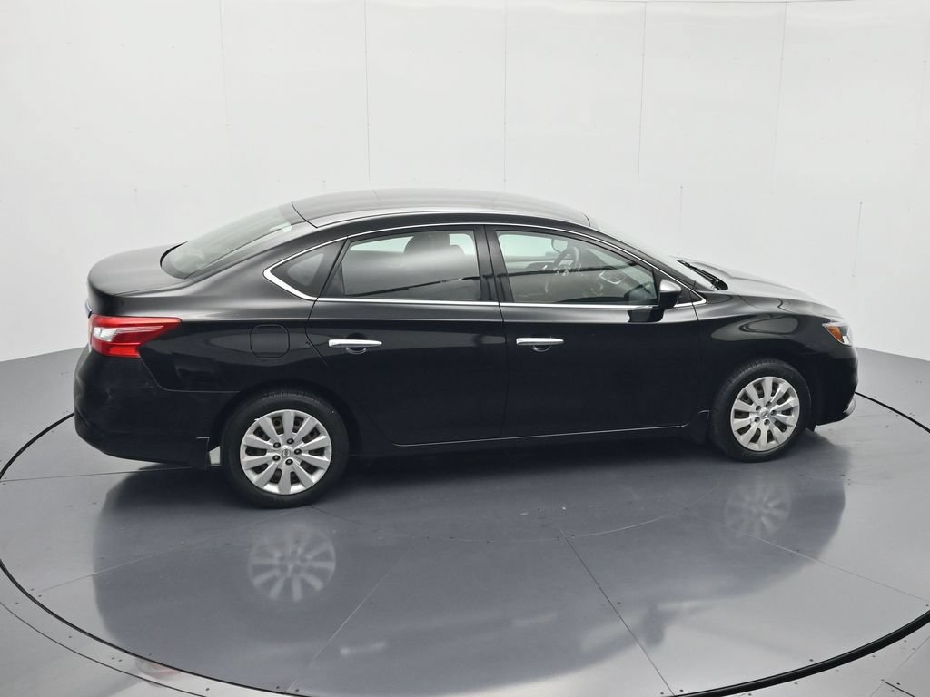 Used 2018 Nissan Sentra S FWD image 32