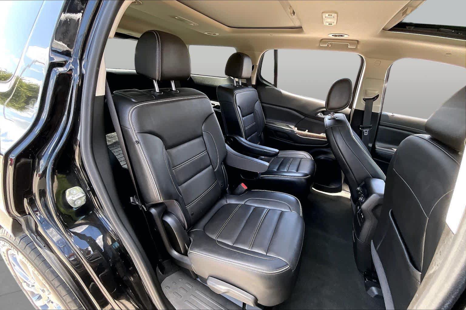 Used 2023 GMC Acadia Denali w/ Black Diamond Edition FWD image 20