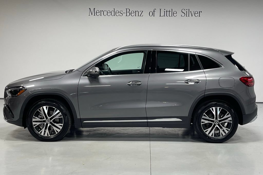 Used 2026 Mercedes-Benz GLA 250 4MATIC image 2