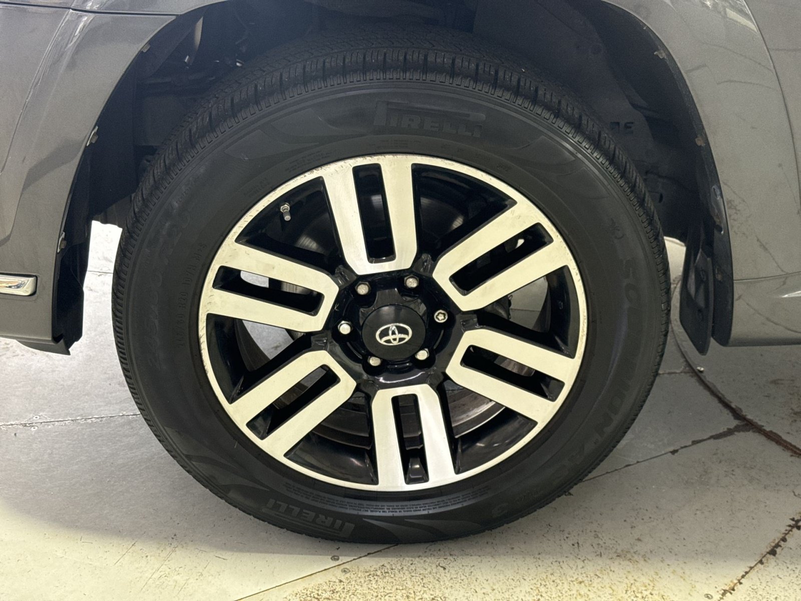 Used 2016 Toyota 4Runner Limited AWD/4WD image 13